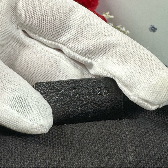 🌟HOST PICK NWOT LOGO STAR CLUTCH BAG - Picture 13 of 13